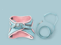 Cat Traction Rope Chest Strap To Prevent Breaking Free Pets Cat StrapOverview: 1. 360-degree wrapping, evenly divided pressure, to protect the chest and abdomen from pets 2. High-gloss reflective strip design makes it safer to travel Cat Traction Rope Chest Strap To PreventpetjoyzpetjoyzPrevent Breaking Free Pets Cat Strap